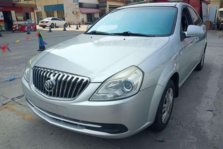 Used Buick Excelle 2015 1.5L Manual Classic Trim
