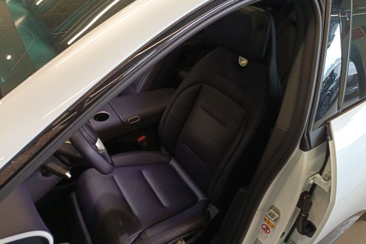 Used  07 2024 Pro+ All-Electric Version
