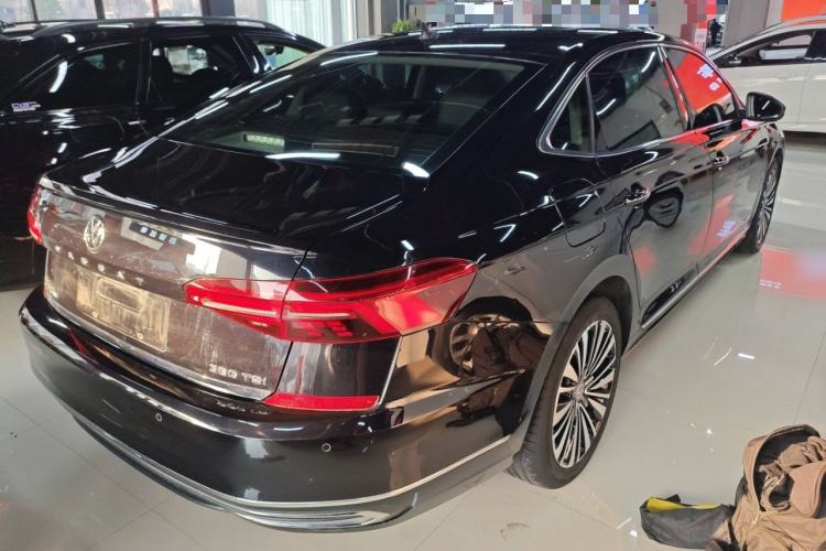 Used Volkswagen Passat 2019 380TSI Luxury Edition China VI Standard
