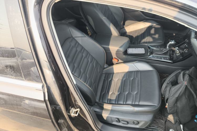 Used Volkswagen Passat 2021 330TSI Elite Edition
