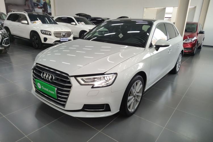 Used Audi A3 2020 Restyled Sportback 35 TFSI Entry-Level China VI Emission Standard
