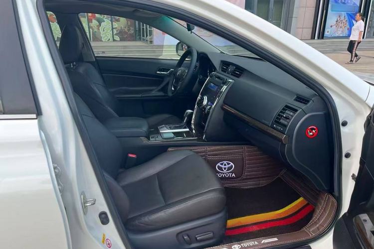 Used Toyota Reiz 2013 2.5V Elite Edition
