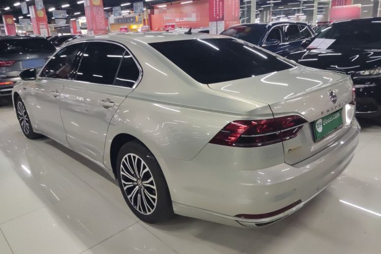 Used Volkswagen Phideon 2018 Revised Version 380TSI Two-Wheel Drive Business Edition
