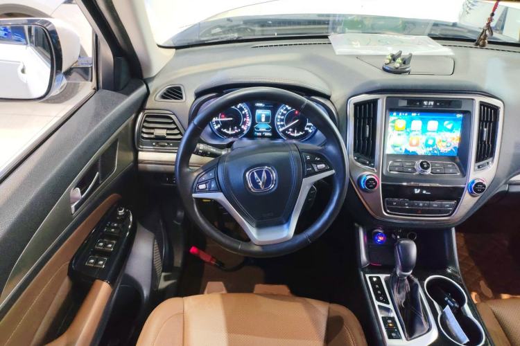 Used Changan CS95 2017 2.0T Four-Wheel Drive SmartDrive Edition