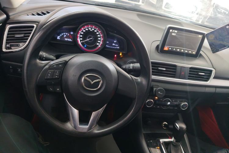 Used Mazda Mazda 3 Axela 2014 Sedan 1.5L Automatic Luxury Model
