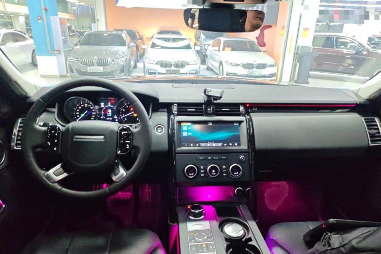 Used Land Rover Discovery 2018 3.0 SC V6 SE
