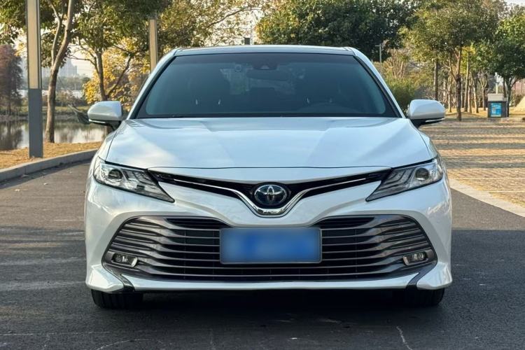 Used Toyota Camry 2019 Revised Version Dual-Engine 2.5 HG Luxury Edition