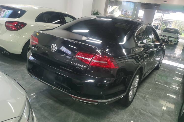 Used Volkswagen Magotan 2018 Facelift 380TSI DSG Luxury Version
