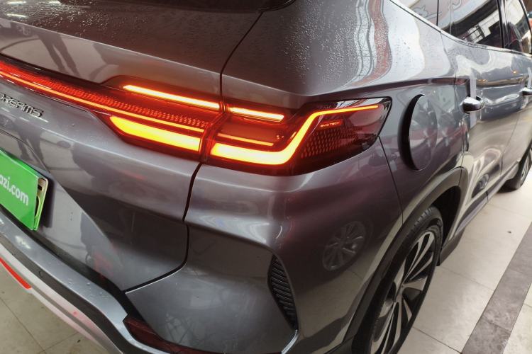 Used BYD Song PLUS New Energy 2023 Champion Edition DM-i 110KM Flagship Model
