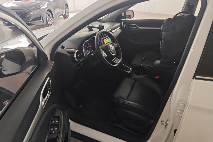 Used MG ZS 2018 1.5L Automatic Luxury Edition China V Standard
