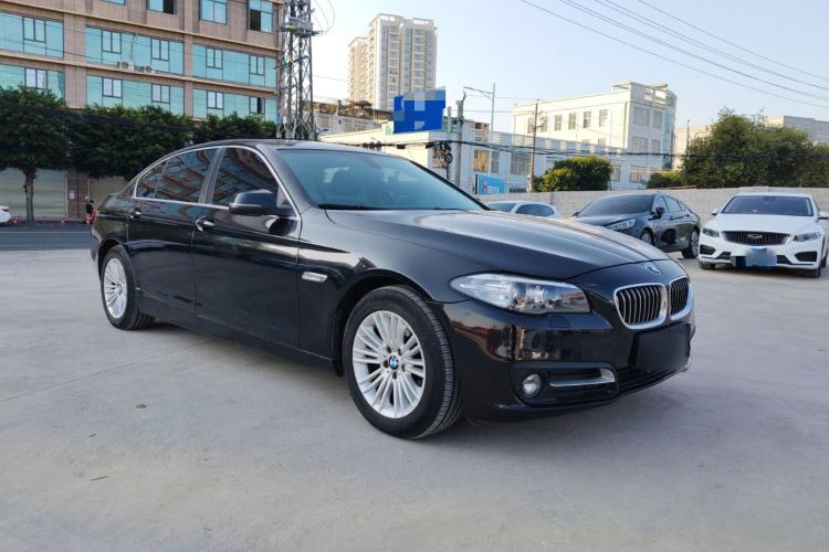 Used BMW 5 Series 2014 525Li Leading Model
