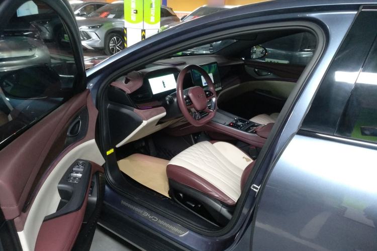 Used BYD Seal 2023 DM-i 1.5T 121km Flagship Model
