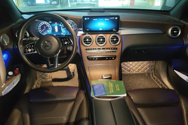 Used Mercedes-Benz GLC 2020 GLC 300 L 4MATIC Luxury Model
