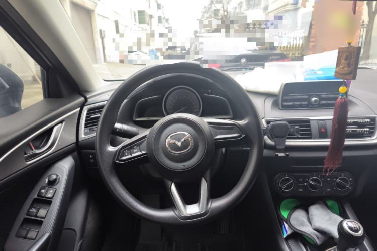 Used Mazda Mazda 3 Axela 2017 Sedan 1.5L Manual Comfort Model Emission Standard China V