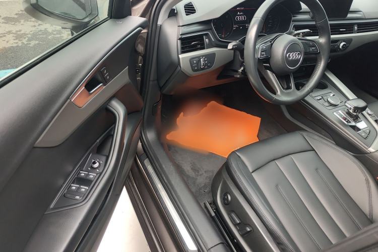 Used Audi A4L 2019 40 TFSI Ambition China VI