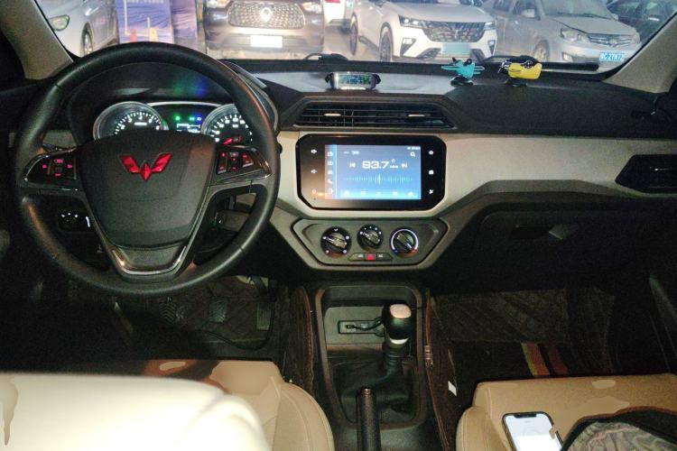 Used Wuling Hongguang 2021 1.5L Facelifted S Comfort Version with Electric Power Steering LAR
