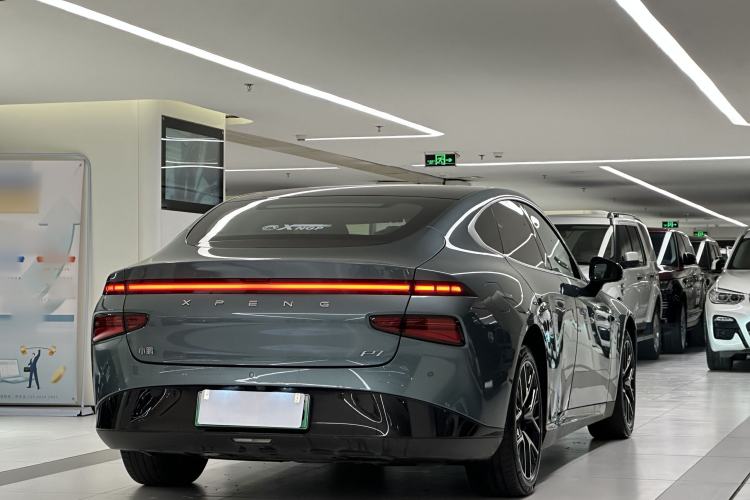 Used XPeng P7 2023 P7i 702 Pro