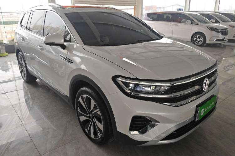 Used Volkswagen Talagon 2024 380TSI All-Wheel Drive Luxury Prestige Pro 6-Seater
