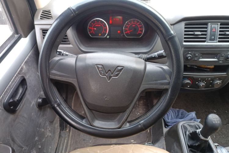 Used Wuling Rongguang S 2021 1.2L Base Model 7-Seater LSI