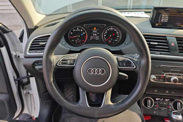 Used Audi Q3 2018 30th Anniversary Edition 35 TFSI Fashion Model
