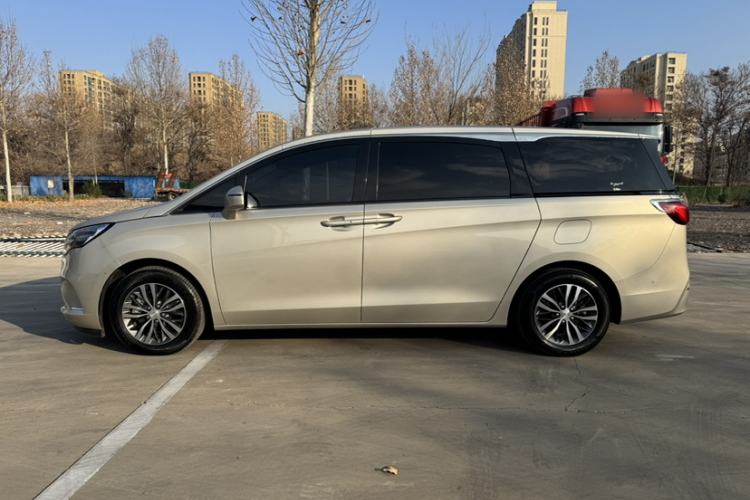 Used Buick GL8 2020 ES Land Cruiser 653T Luxury Edition
