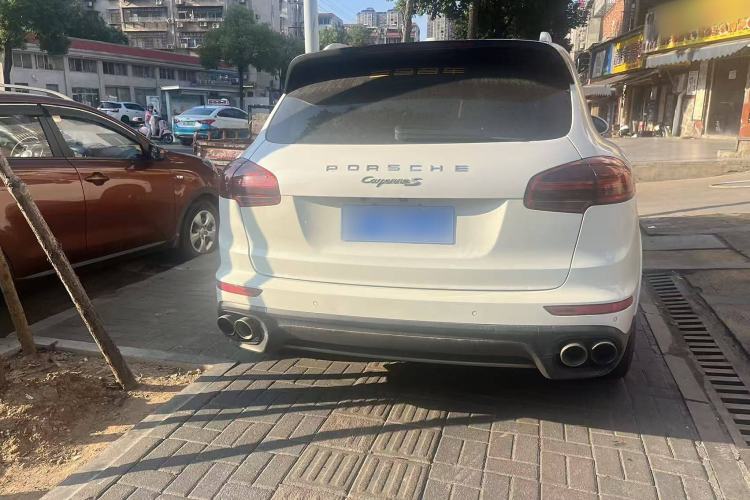 Used Porsche Cayenne 2016 Cayenne S E-Hybrid 3.0T
