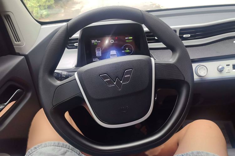 Used Wuling Hongguang MINIEV 2021 Macaron Premium Model – Lithium Iron Phosphate
