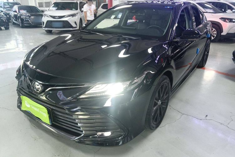 Used Toyota Camry 2021 2.5G Luxury Edition
