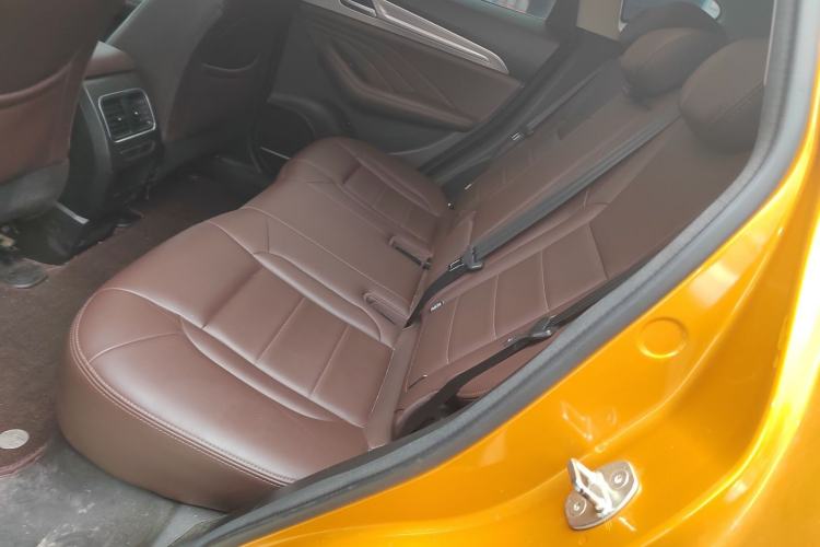 Used Haval F7 2019 2.0T Four-Wheel Drive 70th Anniversary Limited Edition
