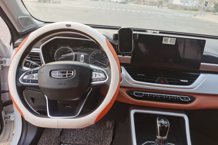 Used Geely Auto Vision X6 2020 1.4T CVT Luxury Edition
