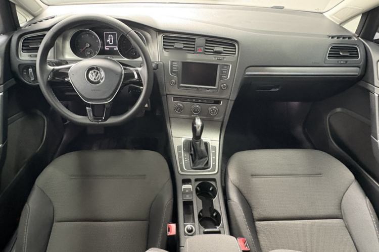 Used Volkswagen Golf 2016 1.6L Automatic Comfort Model
