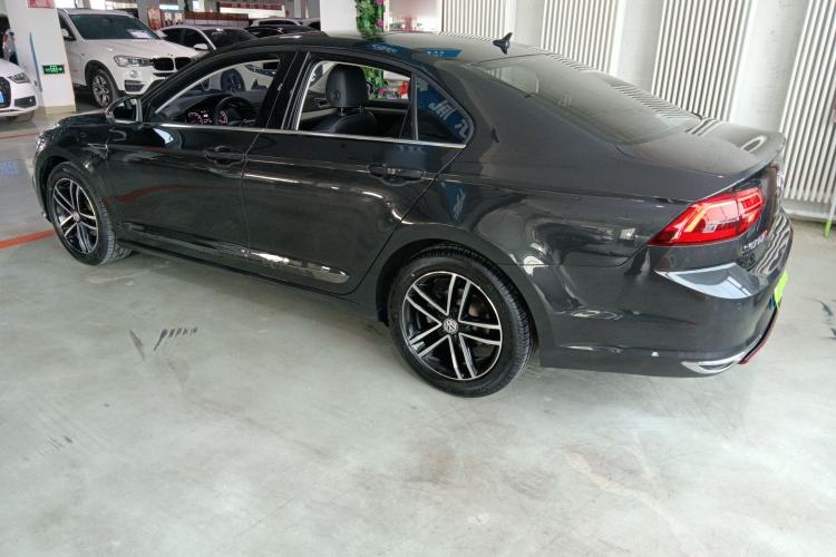 Used Volkswagen Lamando 2019 280TSI DSG Comfort Edition China VI standard
