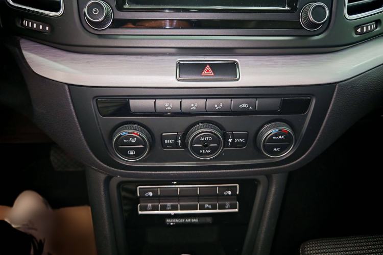 Used Volkswagen Sharan 2018 380TSI Comfort Edition 7-Seater
