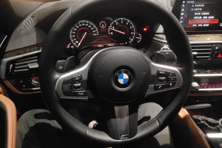 Used BMW 5 Series 2018 530Li Luxury Edition M Sport Package
