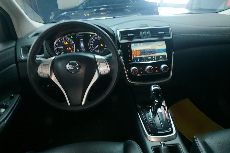 Used Nissan Tiida 2023 1.6L CVT Smart Drive Version
