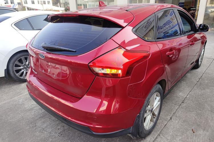 Used Ford Focus 2017 Hatchback 1.6L Automatic Fashion Edition Smart Drive Version