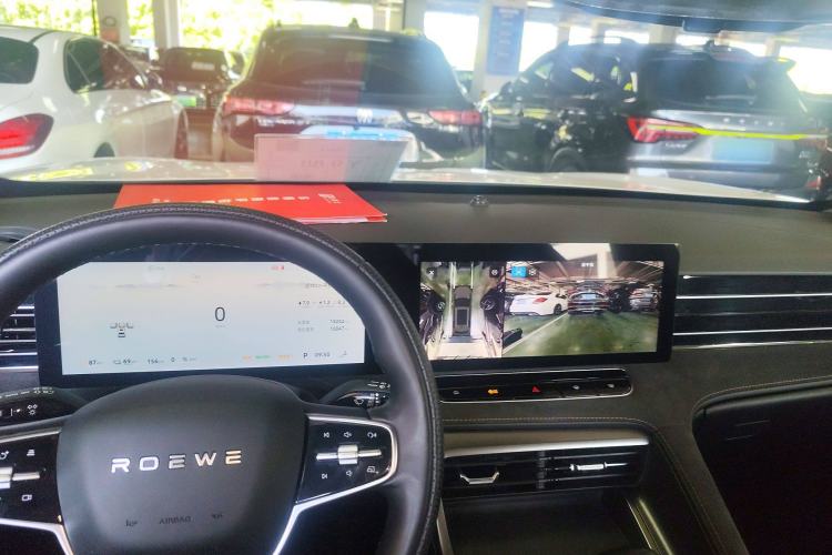 Used Roewe D5X DMH 2024 135 Tech Edition
