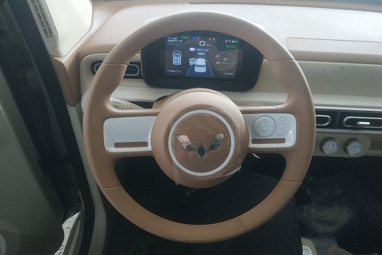 Used Wuling Hongguang MINIEV 2024 3rd Generation 215km Youth Edition