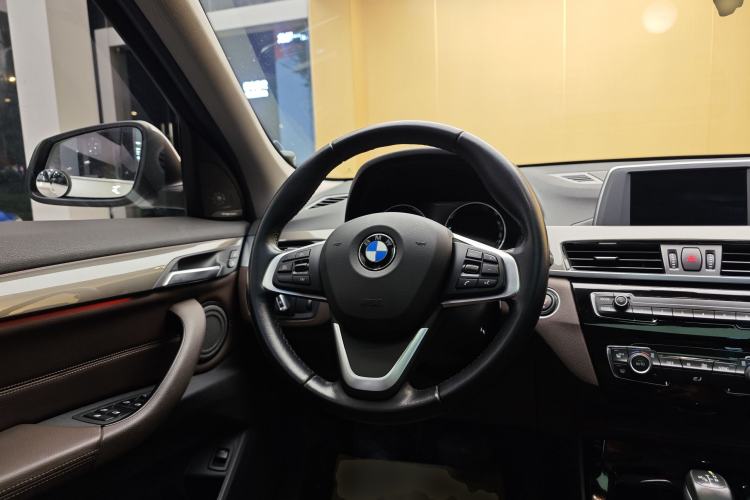 Used BMW X1 2019 sDrive18Li Premium Edition
