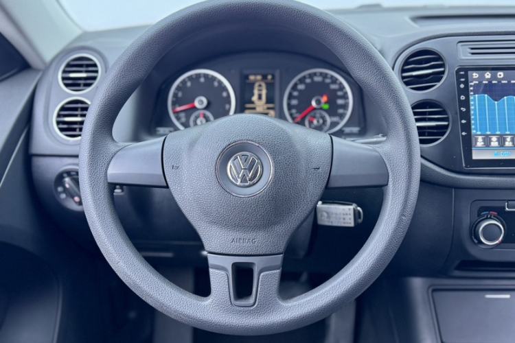 Used Volkswagen Tiguan 2015 1.8TSI Automatic Two-Wheel Drive Trend Edition