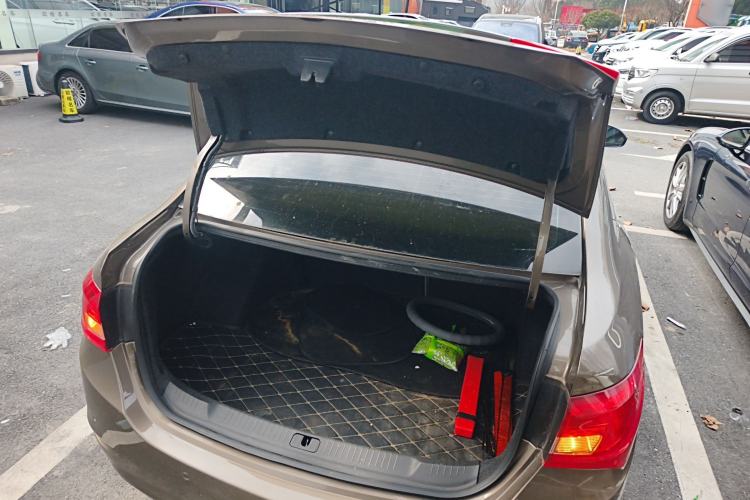 Used Buick GT 2017 15N Automatic Elite Version
