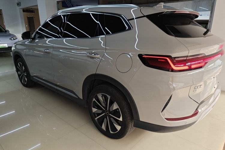 Used BYD Song PLUS New Energy 2025 EV 520km Luxury Version