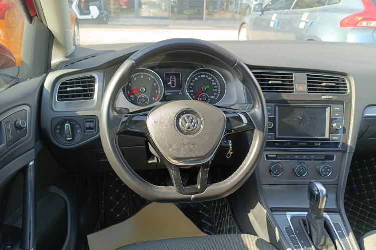 Used Volkswagen Golf 2016 1.6L Automatic Comfort Model