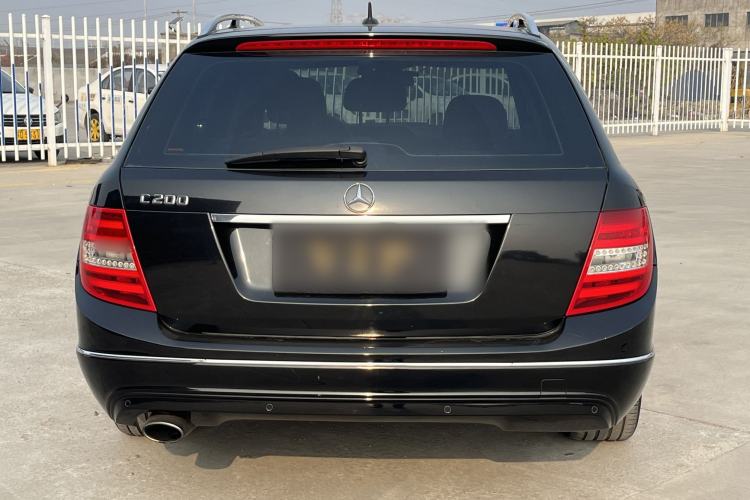 Used Mercedes-Benz C-Class 2011 C 200 Fashion Travel Edition