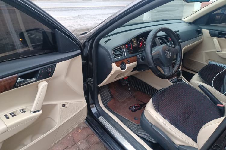 Used Volkswagen Lavida 2013 Restyled Classic 1.6L Automatic Comfort Edition
