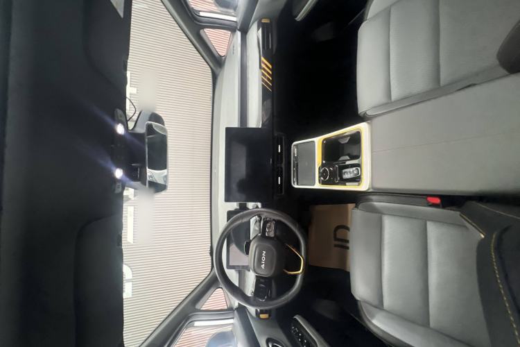 Used AION Y 2022 70 Tech Edition Lithium Iron Phosphate