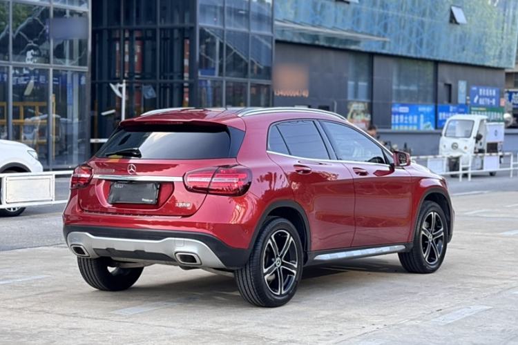 Used Mercedes-Benz GLA 2018 GLA 200 Fashion Model
