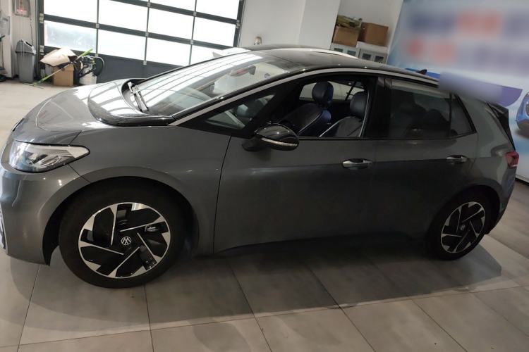 Used Volkswagen ID.3 2024 Pure & Smart Edition
