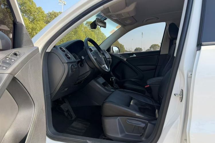 Used Volkswagen Tiguan 2017 300TSI Automatic Two-Wheel Drive Silk Road Luxury Edition
