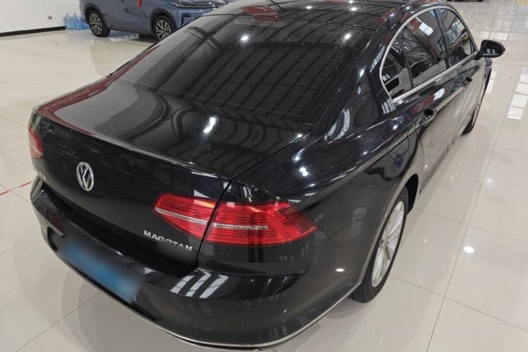 Used Volkswagen Magotan 2018 Facelift 330TSI DSG Luxury Model
